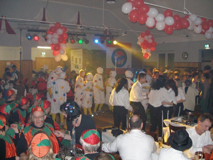Kostuemball 2010 143.jpg
